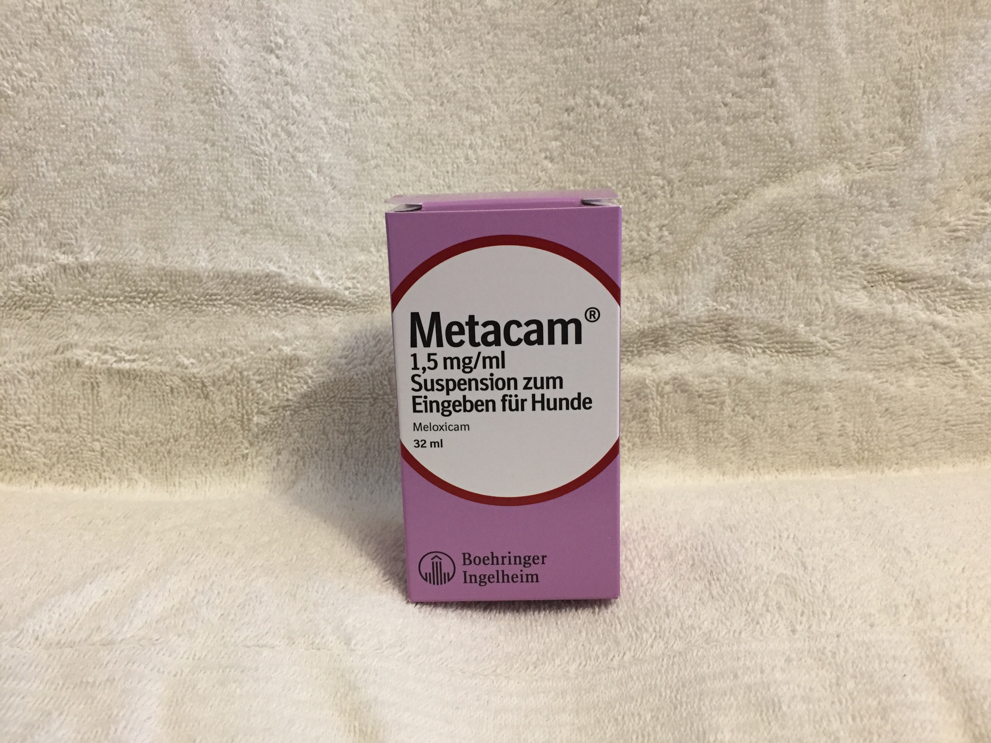 Metacam 1,5 mg/ml Suspension zum Eingeben für Hunde Möhren sind orange